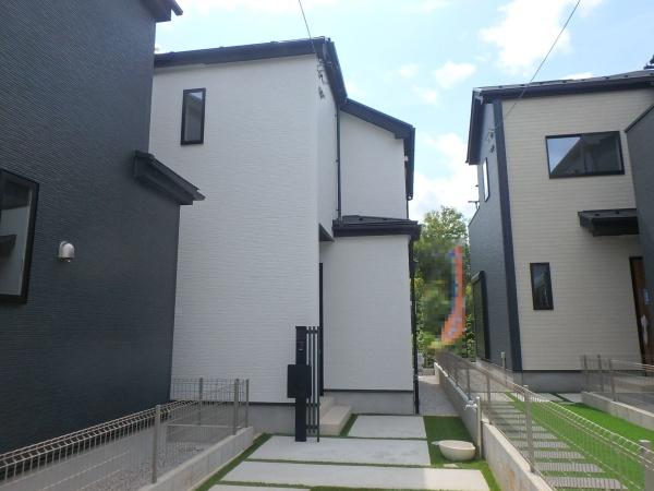 綾瀬市小園の新築一戸建