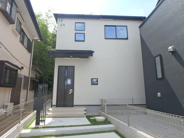 綾瀬市小園の新築一戸建