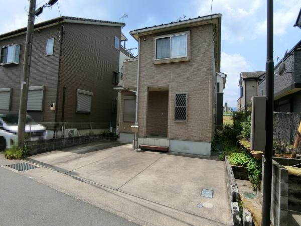 厚木市妻田南２丁目の中古一戸建て