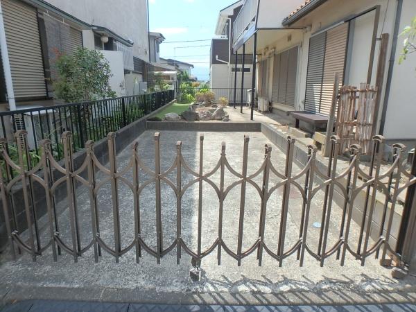 綾瀬市小園南２丁目の中古一戸建て