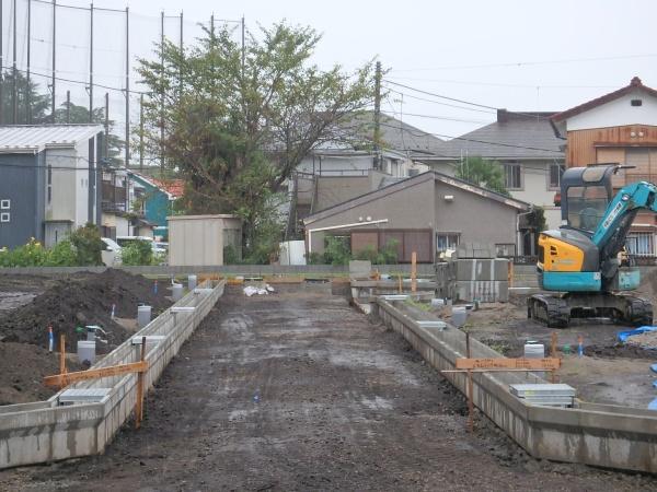 綾瀬市蓼川３丁目の土地