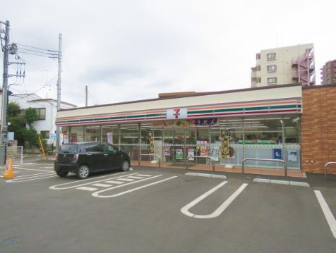 座間市緑ケ丘４丁目の土地(セブンイレブン座間相武台前店)