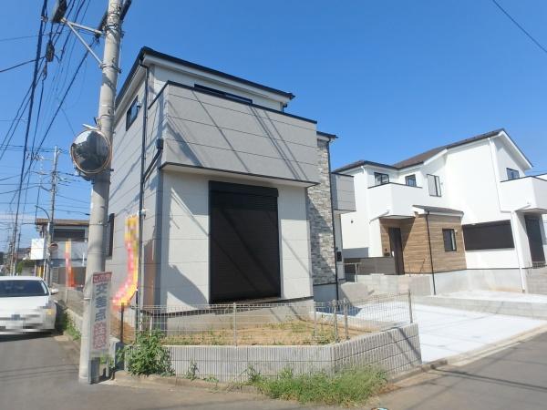綾瀬市綾西３丁目の新築一戸建