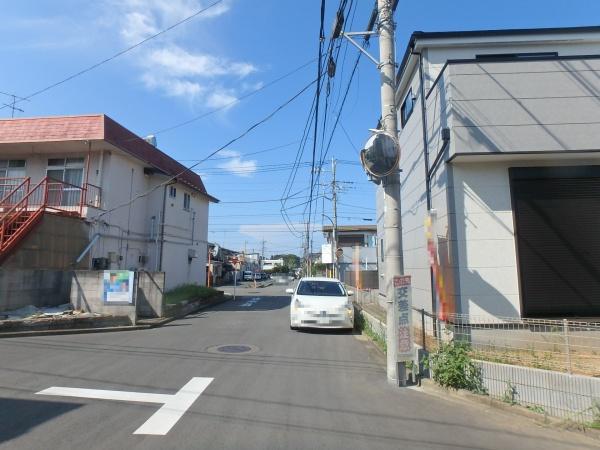 綾瀬市綾西３丁目の新築一戸建