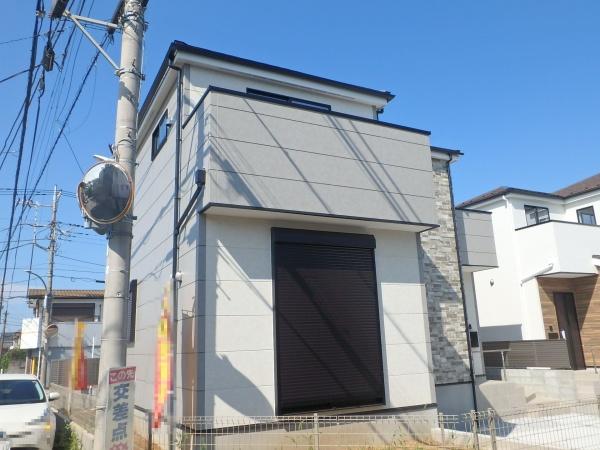 綾瀬市綾西３丁目の新築一戸建