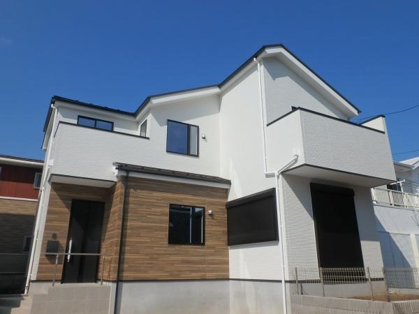 綾瀬市綾西３丁目の新築一戸建