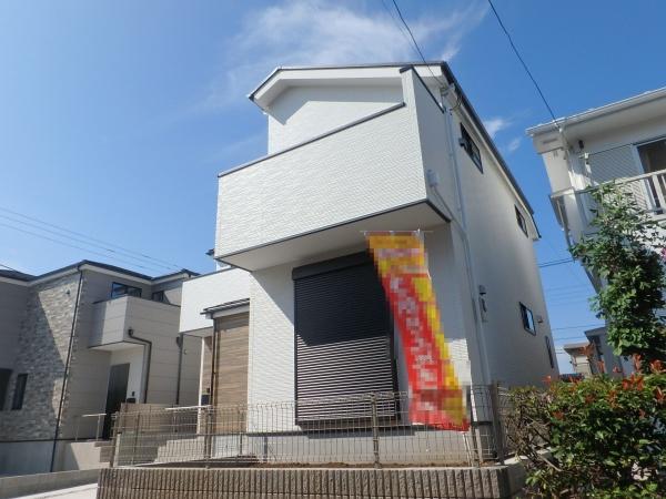 綾瀬市綾西３丁目の新築一戸建
