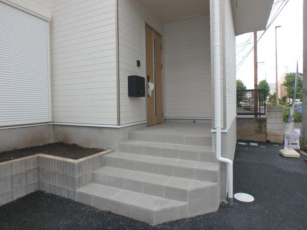 海老名市浜田町の新築一戸建