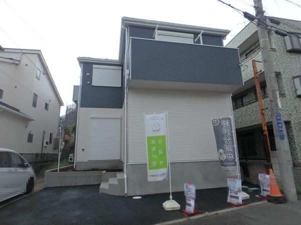 海老名市浜田町の新築一戸建