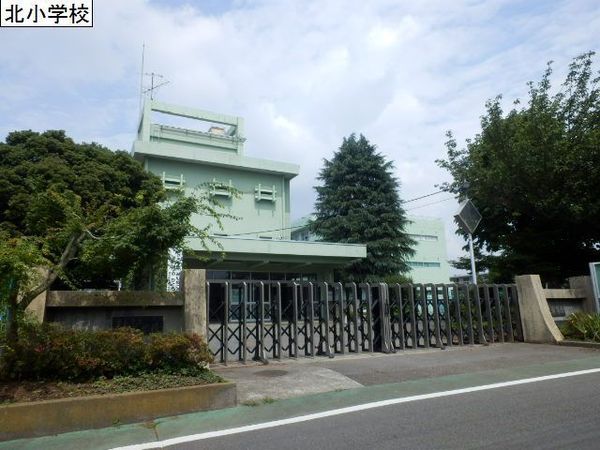 厚木市山際の新築一戸建(厚木市立北小学校)