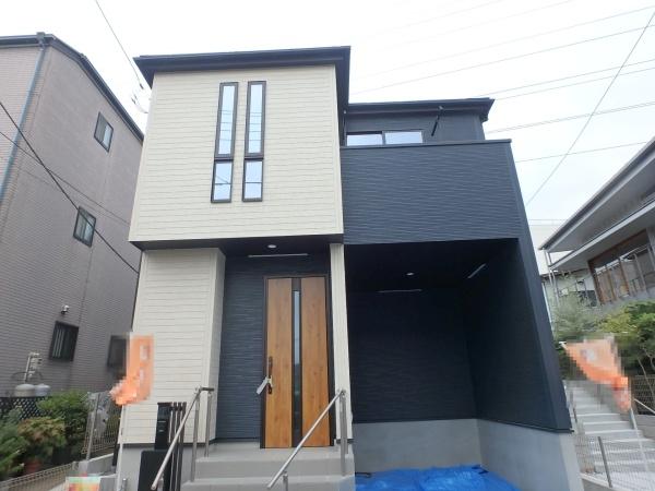 綾瀬市大上１丁目の新築一戸建