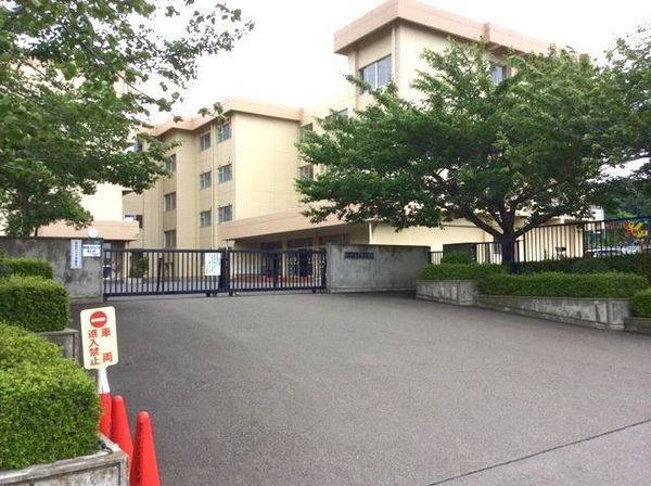 海老名市国分北３丁目の新築一戸建(海老名市立杉本小学校)