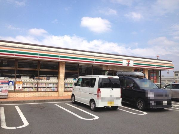 レックス座間(セブンイレブン立野台1丁目店)
