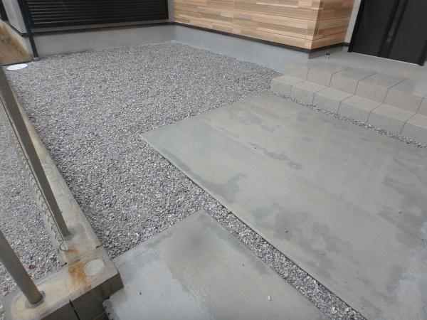 綾瀬市寺尾中４丁目の新築一戸建