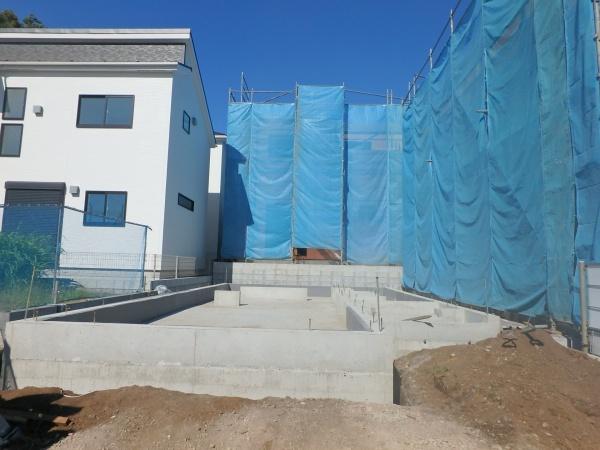 綾瀬市寺尾本町３丁目の新築一戸建