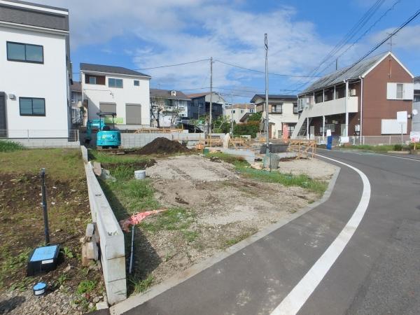 綾瀬市寺尾本町３丁目の新築一戸建