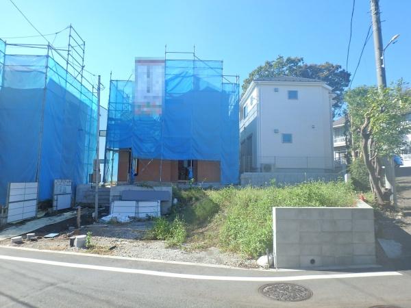 綾瀬市寺尾本町３丁目の新築一戸建