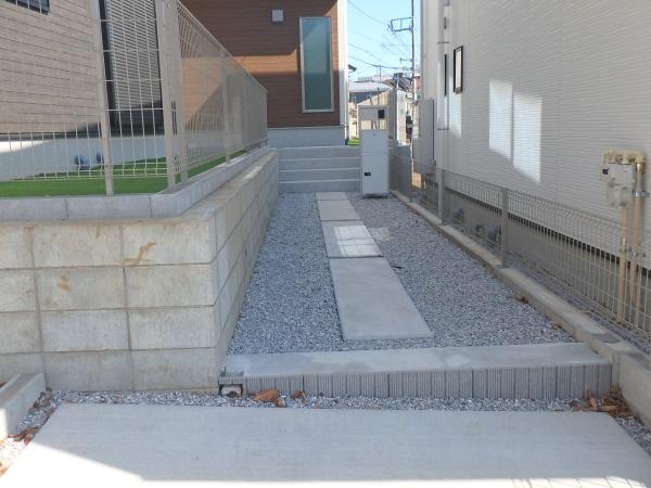 綾瀬市寺尾本町３丁目の新築一戸建