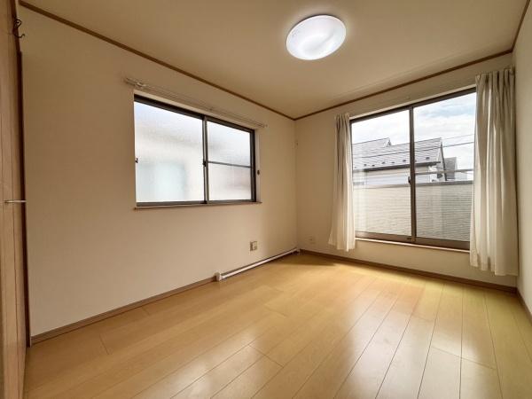 座間市入谷東４丁目の中古一戸建て