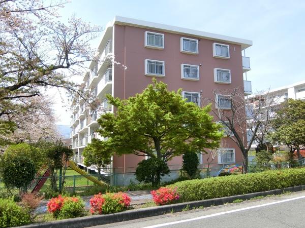 厚木リバーハイツ１号棟