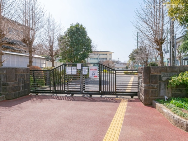 所沢市宮本町1丁目の新築一戸建(所沢市立所沢中学校)