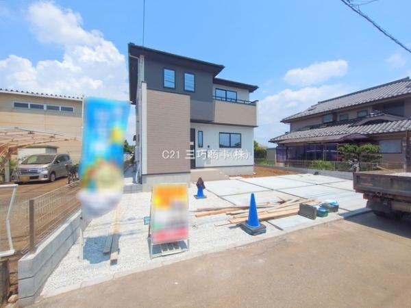 所沢市大字中富の新築一戸建