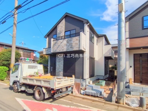 所沢市緑町4丁目の新築一戸建