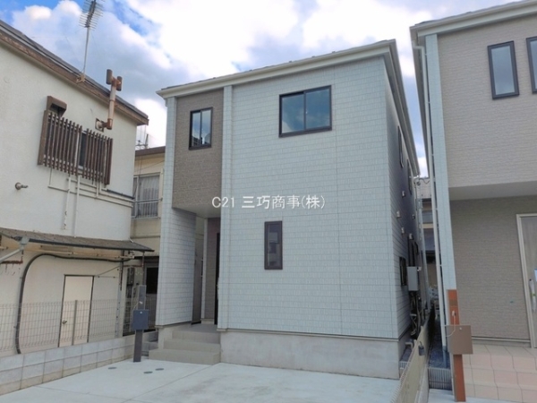 所沢市中新井３丁目の新築一戸建