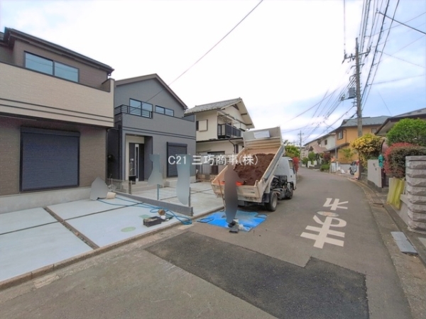 所沢市中新井４丁目の新築一戸建