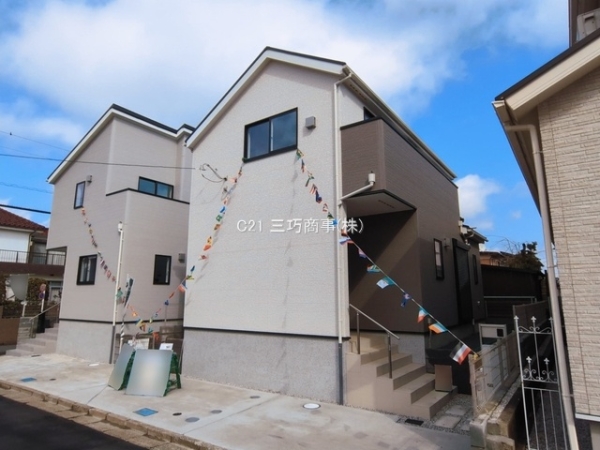 所沢市中新井４丁目の新築一戸建