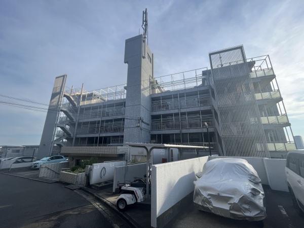 コスモ青葉台ウエストヒルズＢ棟