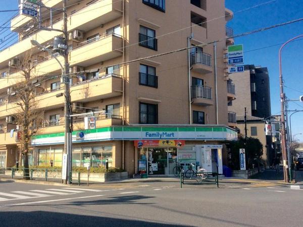 ライオンズマンション喜多見(ファミリーマート狛江東和泉店)