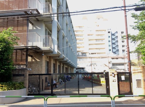 ドミール5番町(新宿区立四谷小学校)