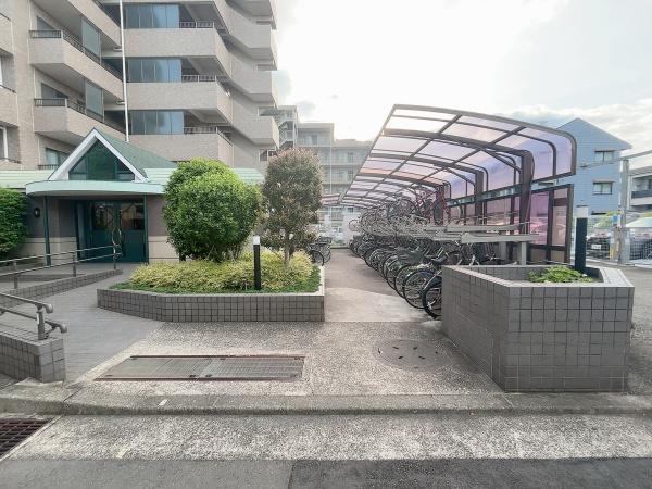 大倉山北パーク・ホームズ弐番館