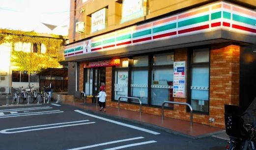 サンハイツ綱島(セブンイレブン横浜樽町店)