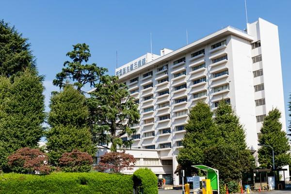 狛江市西野川2丁目の新築一戸建(東京慈恵会医科大学附属第三病院)