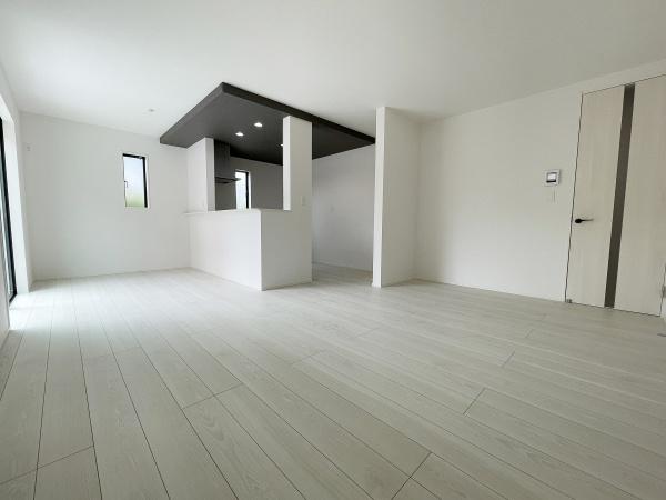 狛江市西野川２丁目の新築一戸建