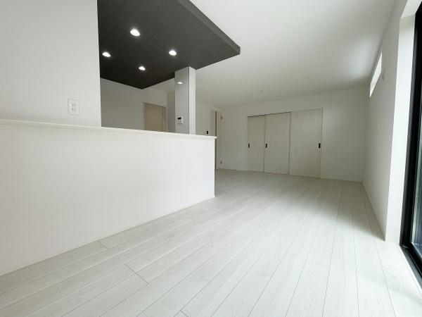 狛江市西野川２丁目の新築一戸建