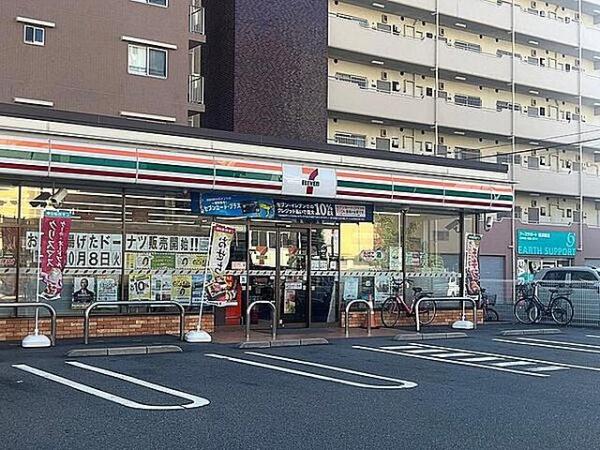 横浜市鶴見区潮田町1丁目の中古一戸建て(セブンイレブン横浜鶴見中央5丁目店)