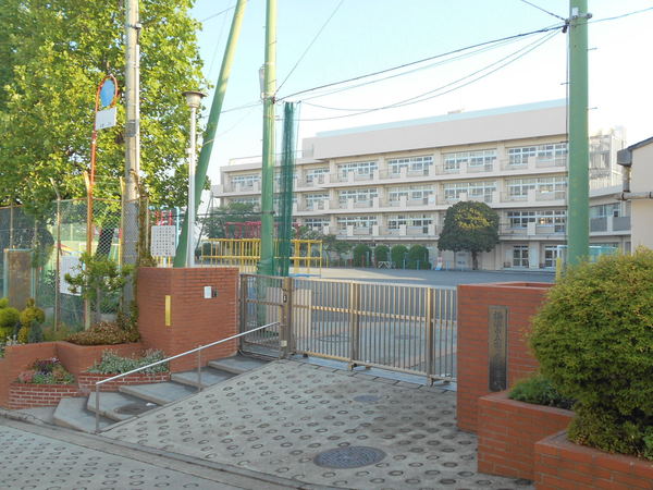横浜市青葉区市ケ尾町の新築一戸建(横浜市立市ケ尾小学校)
