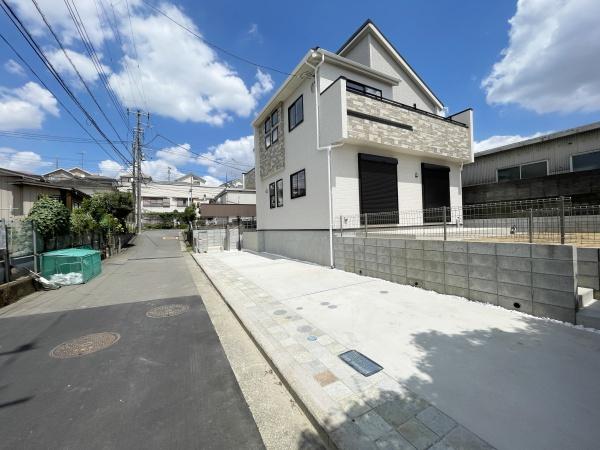 横浜市青葉区市ケ尾町の新築一戸建