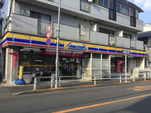 世田谷区経堂３丁目の新築一戸建(ミニストップ経堂店)
