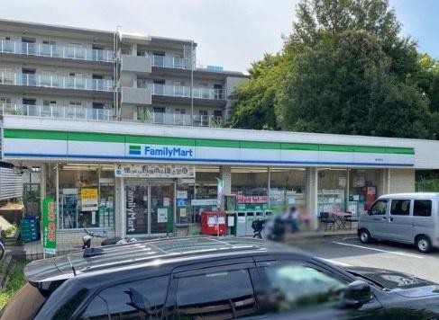 横浜市都筑区早渕１丁目の土地(ファミリーマート新栄町店)