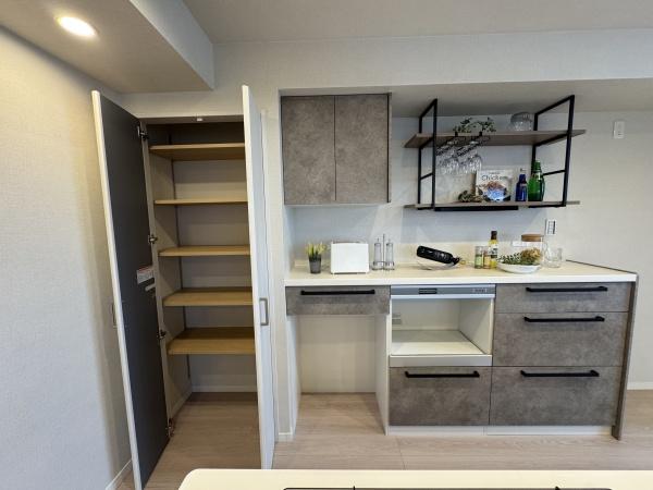 イニシアイオ目黒学芸大学