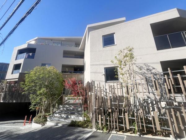 バースシティ・ザ・マーク鷺沼