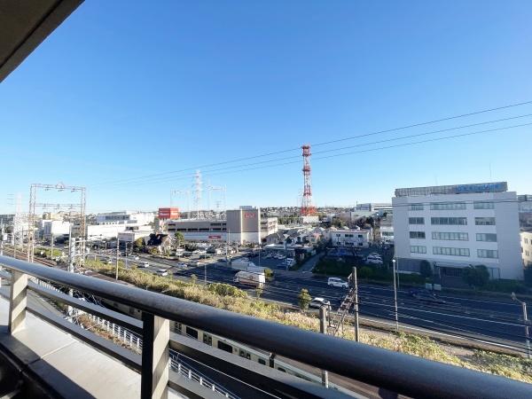 ヒルズ市が尾ブライトステージ