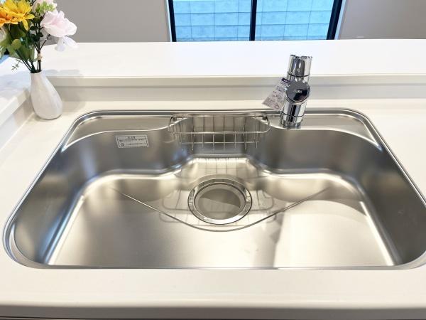 横浜市青葉区新石川４丁目の新築一戸建