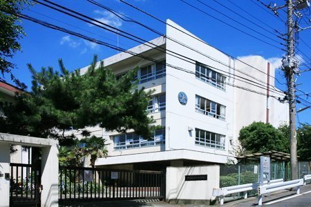 鷺沼南パーク・ホームズヴィエント(川崎市立西有馬小学校)