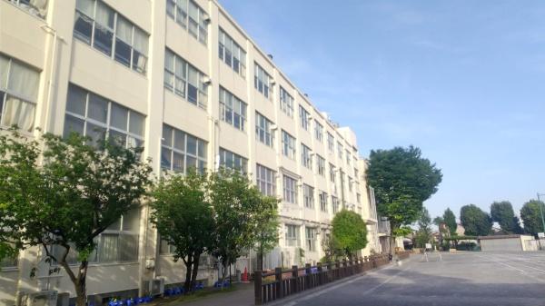 横浜市青葉区美しが丘４丁目の中古一戸建て(元石川小学校)