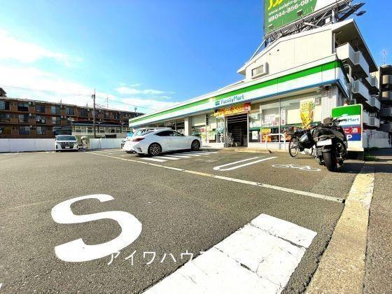 駅8分築浅ビル(ファミリーマート)